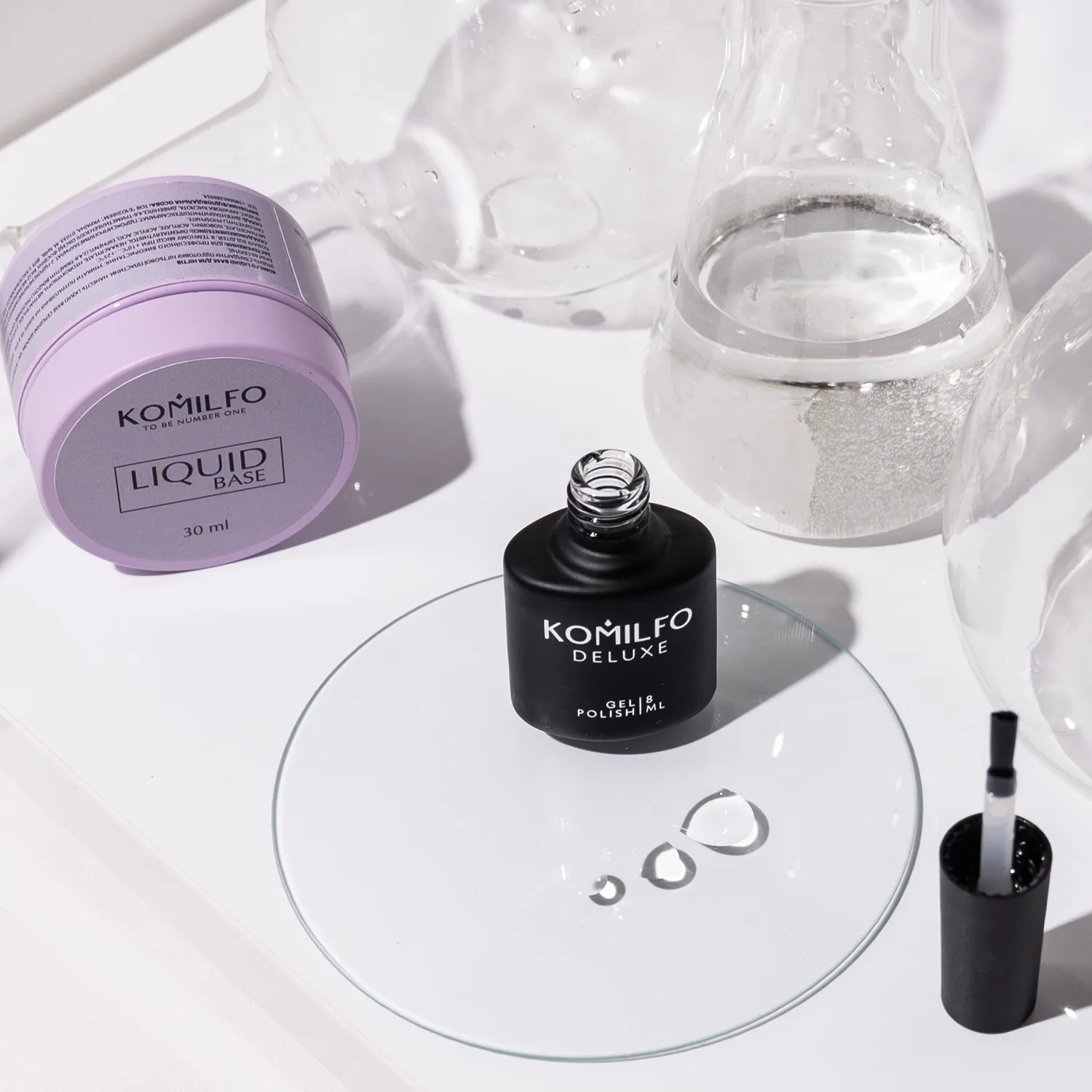 Komilfo Liquid Base base fluida HEMA TPO free 30 ml