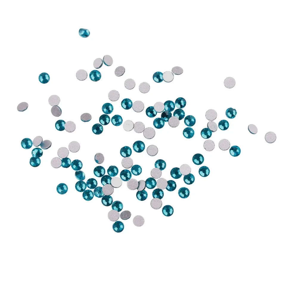 Komilfo Strass Blue Zircon nail art misura 6 da 100 pz