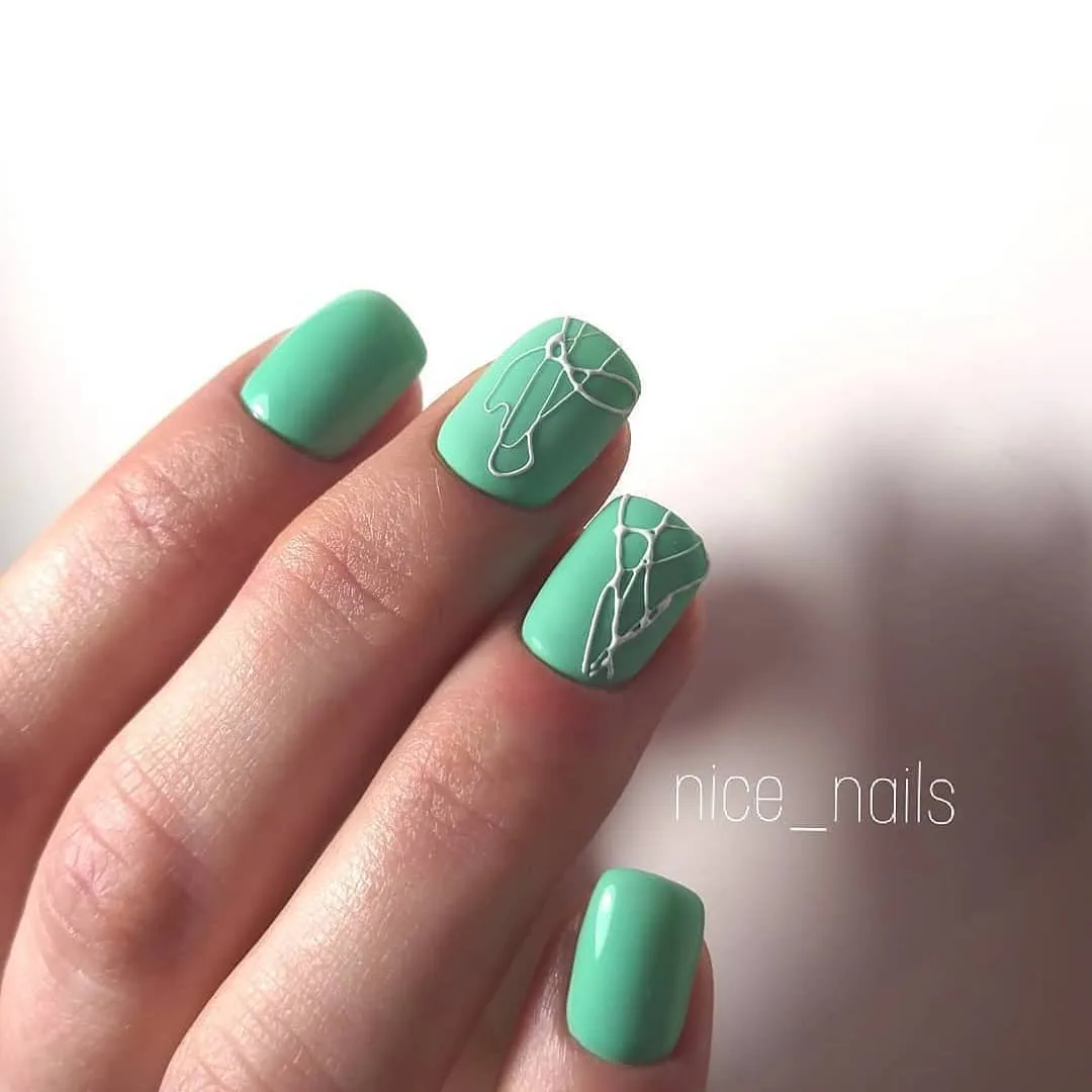 Komilfo Deluxe D163 smalto semipermanente 8 ml verde menta