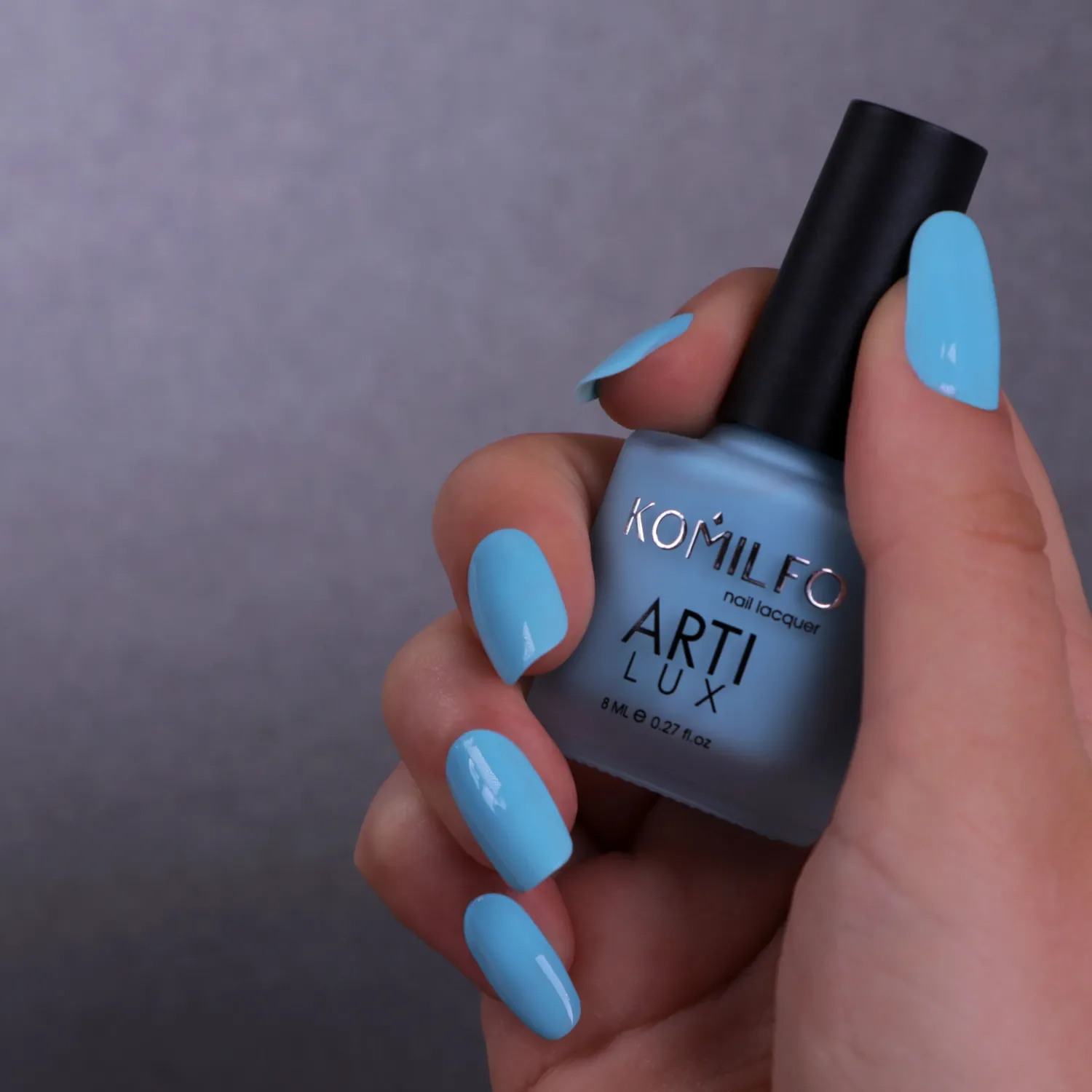 Komilfo ArtiLux 011 smalto unghie 8 ml blu smalto