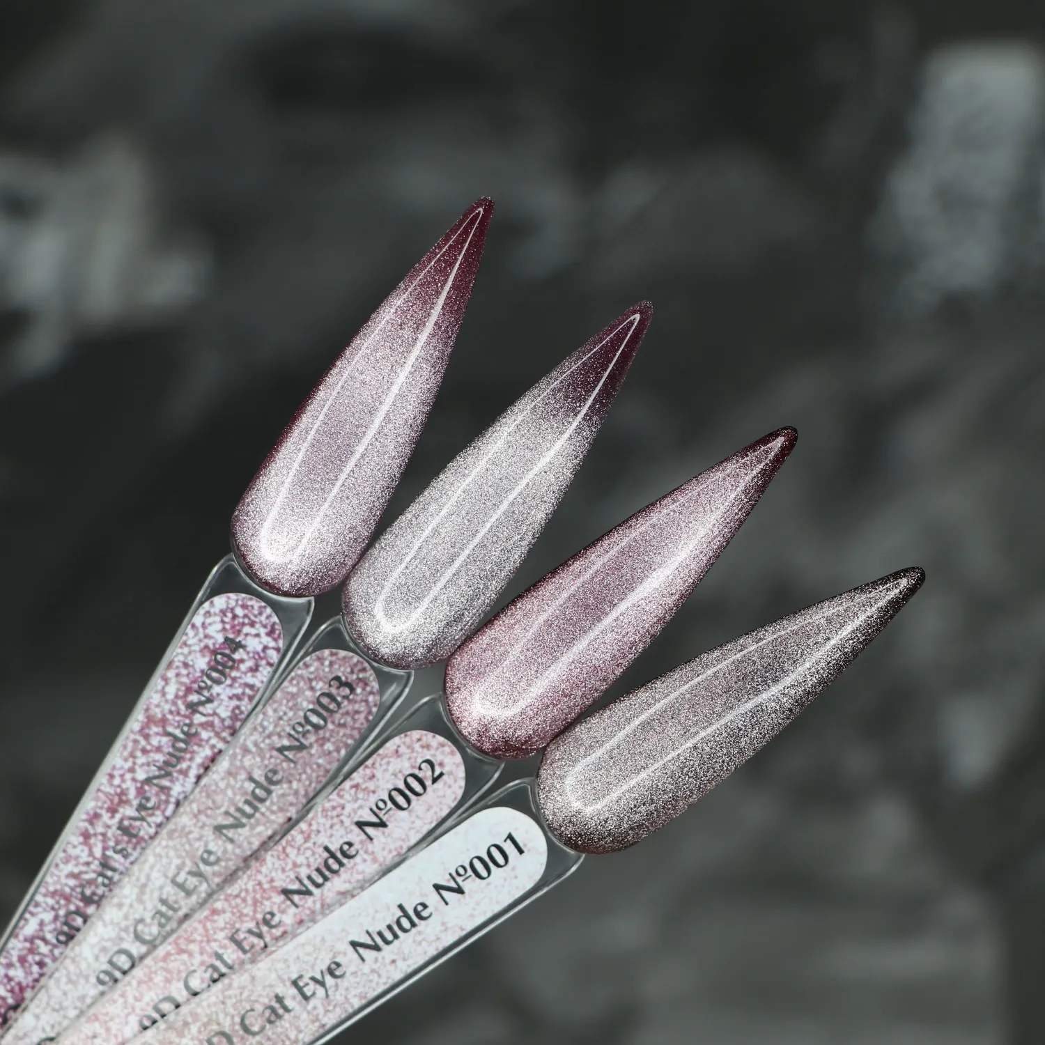 Komilfo 9D Cat's Eye Nude 004 smalto magnetico 8 ml