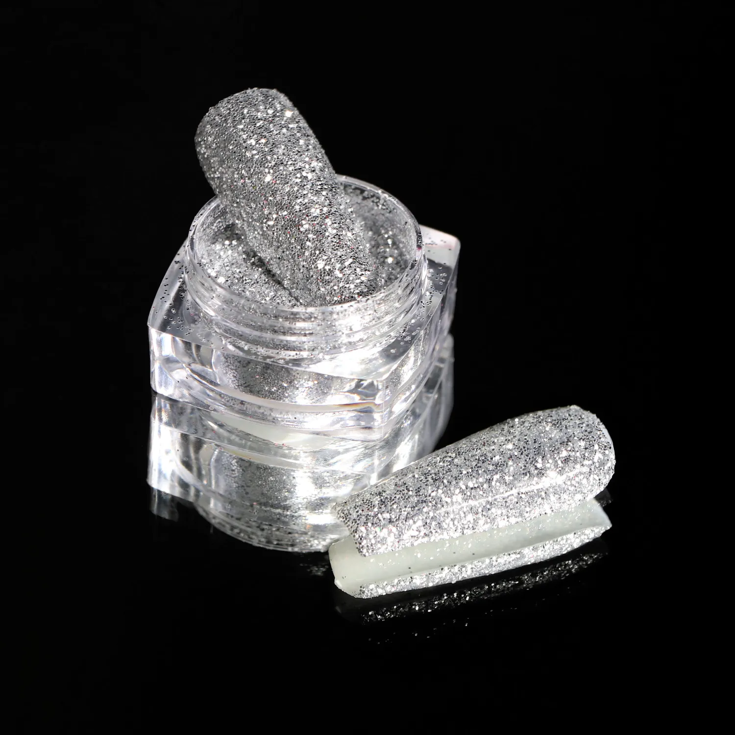 Komilfo Spangles 102F glitter unghie 2,5 g argento