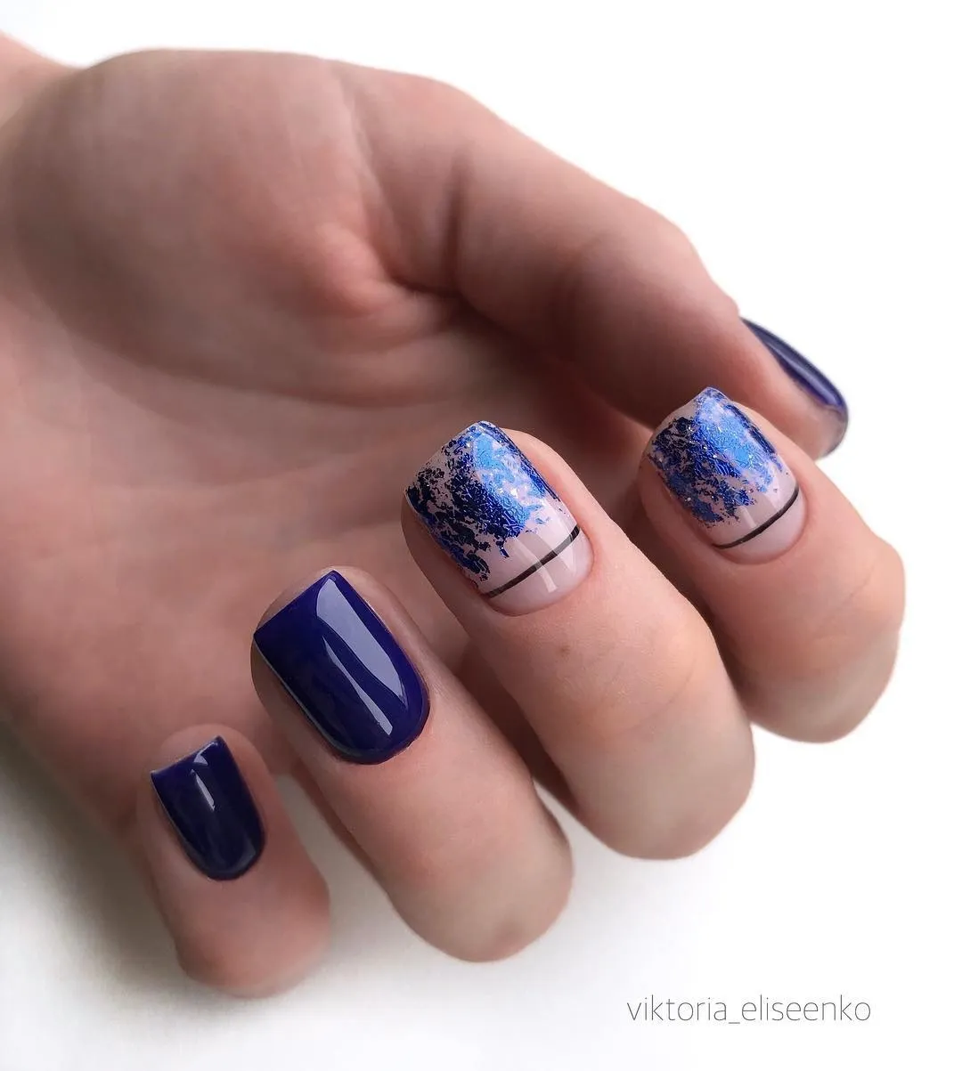 Komilfo Deluxe Series D129 semipermanente blu scuro 8 ml