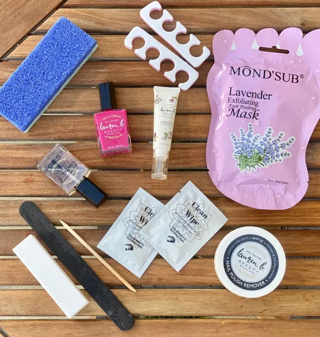 Lauren B Beauty DIY Pedicure Kit pedicure rosa completo