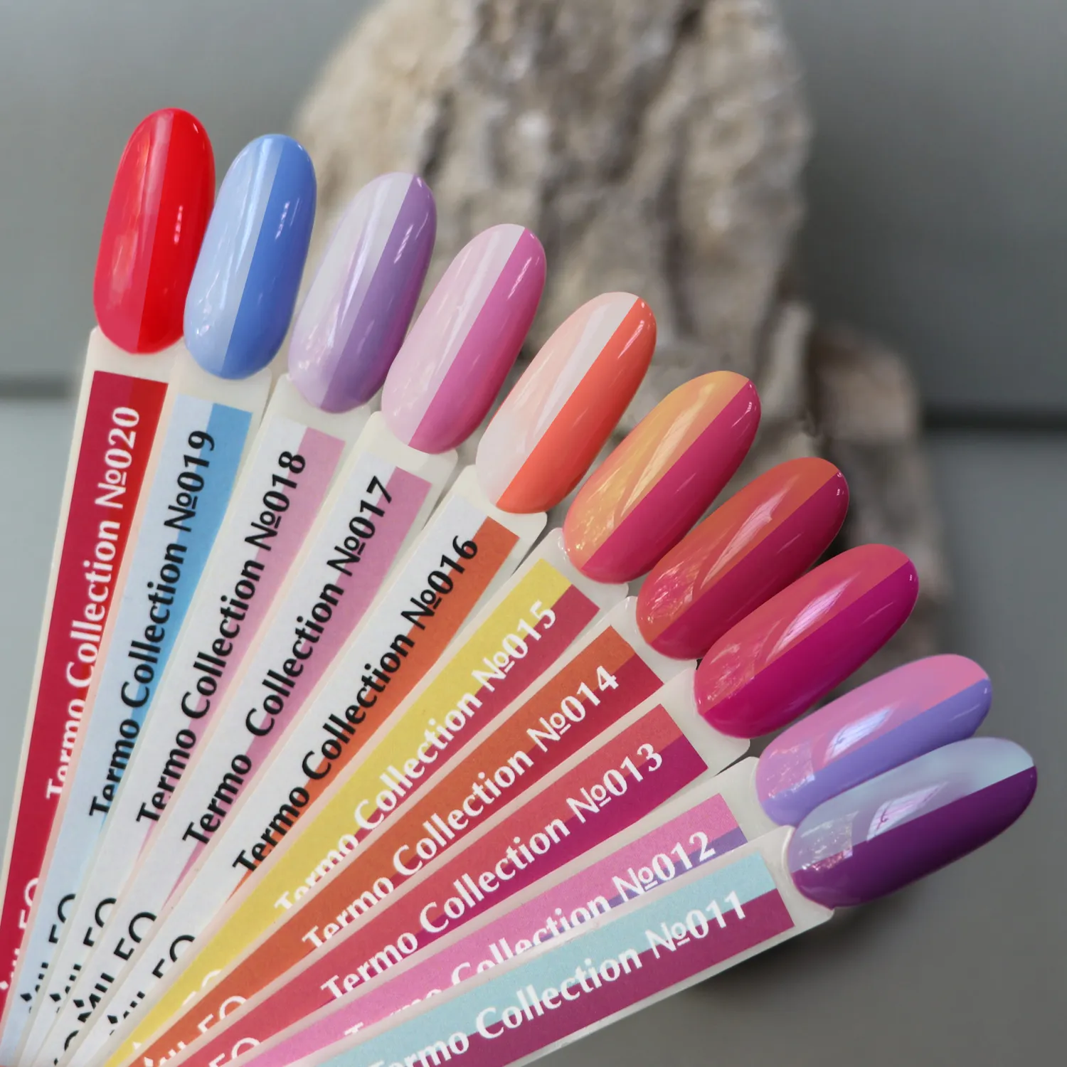 Komilfo DeLuxe Termo palette colori espositore tinta non in vendita