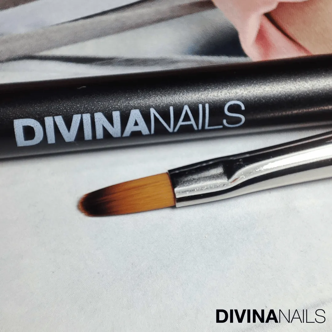 Diva Nails N.4 N98619N4 pennello gel mandorla setole sintetiche
