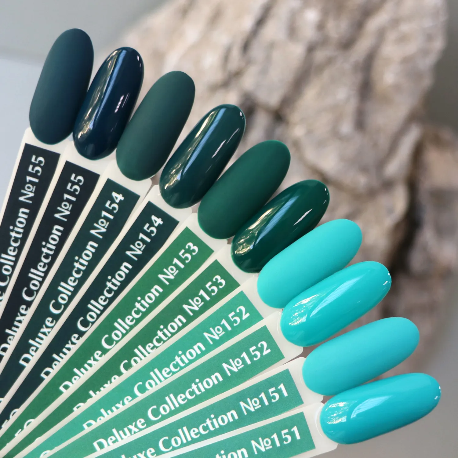 Komilfo Deluxe D151 semipermanente 8 ml verde petrolio