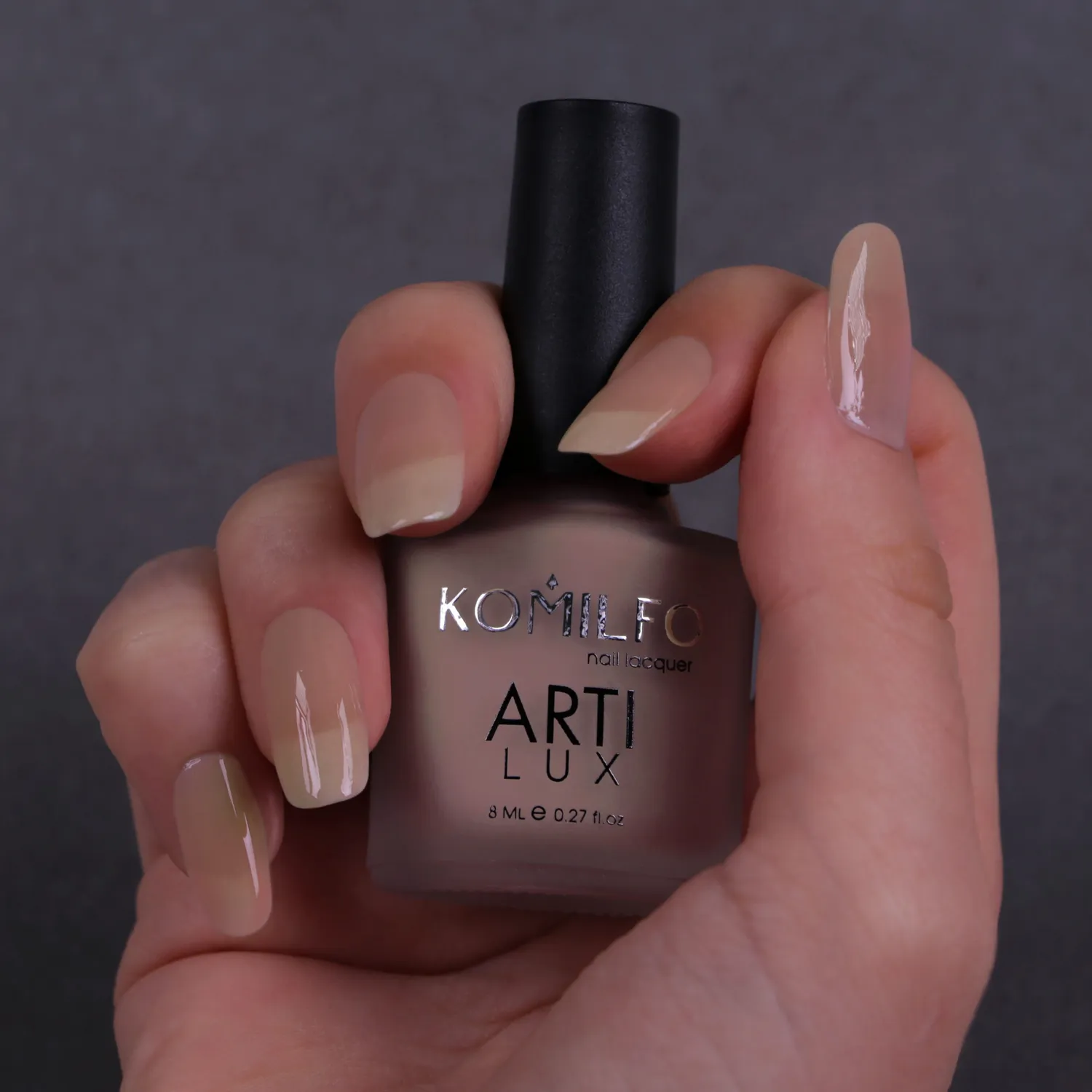 Komilfo ArtiLux 003 smalto beige traslucido 8 ml
