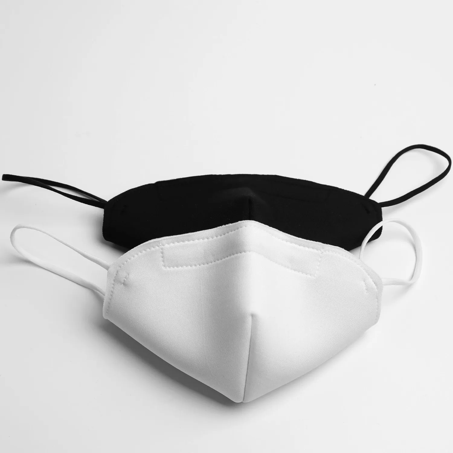 Komilfo Mask White mascherina lavabile bianca