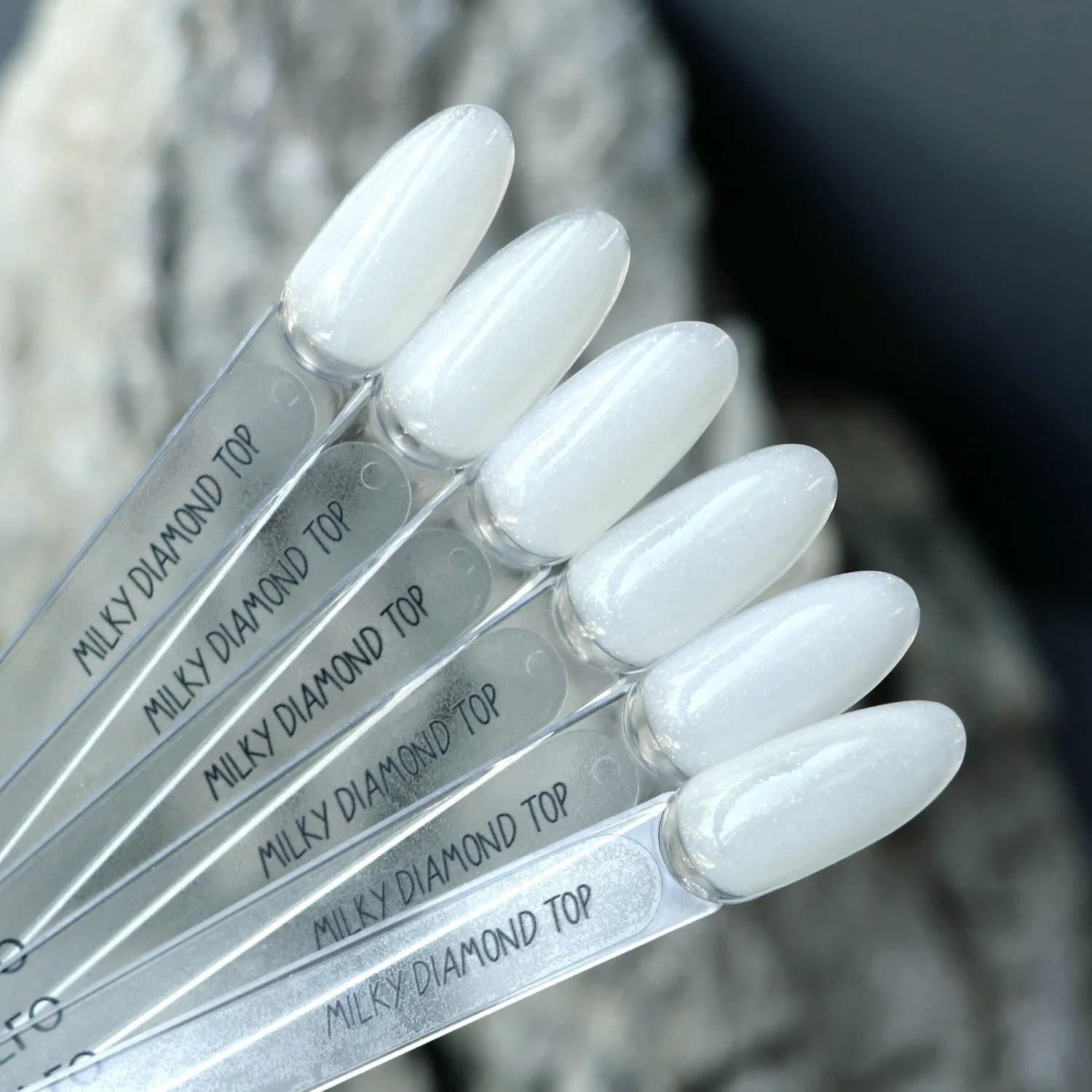 Komilfo Milky Diamond top unghie senza dispersione 8 ml uv