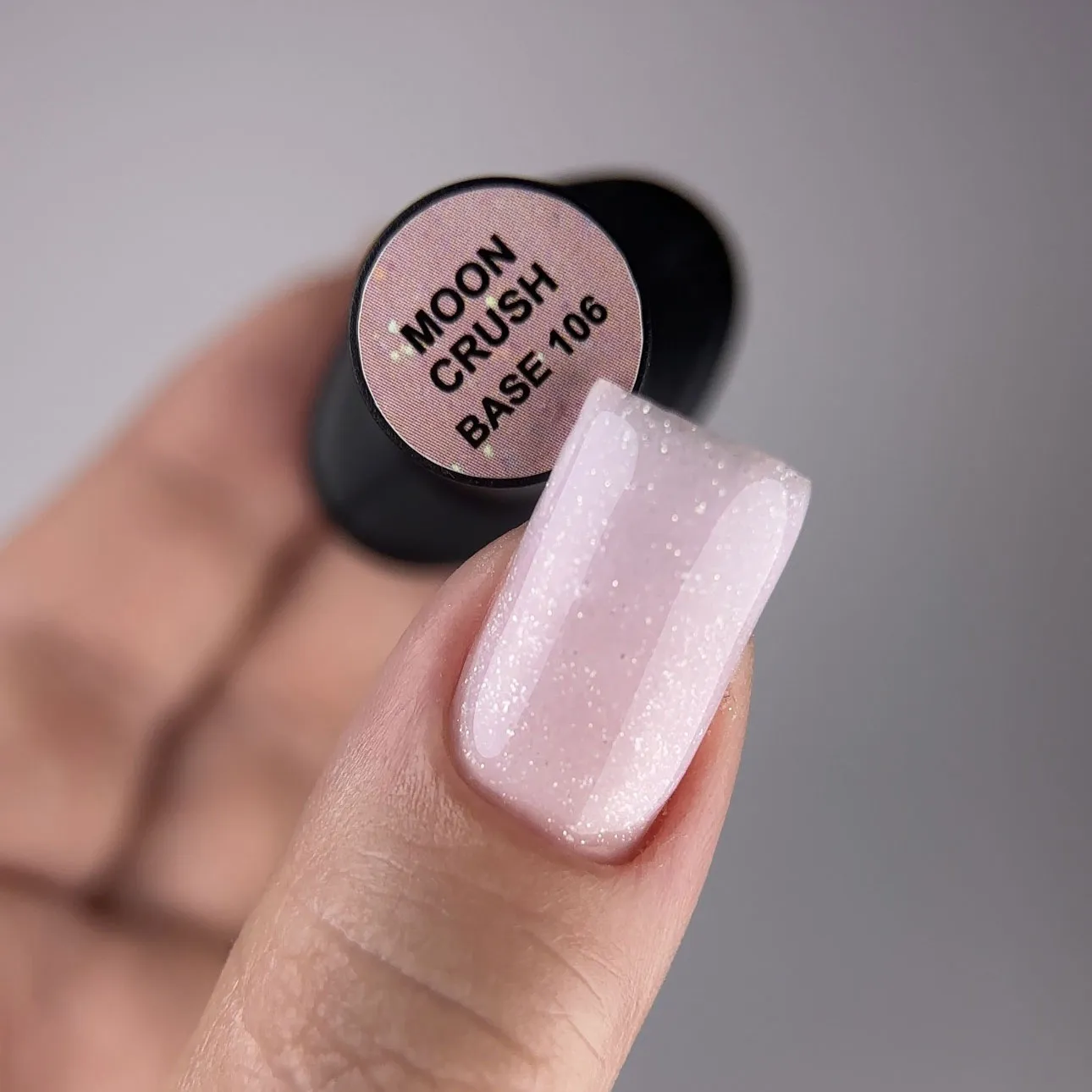 Komilfo Moon Crush Base 106 base glitter 8 ml HEMA free