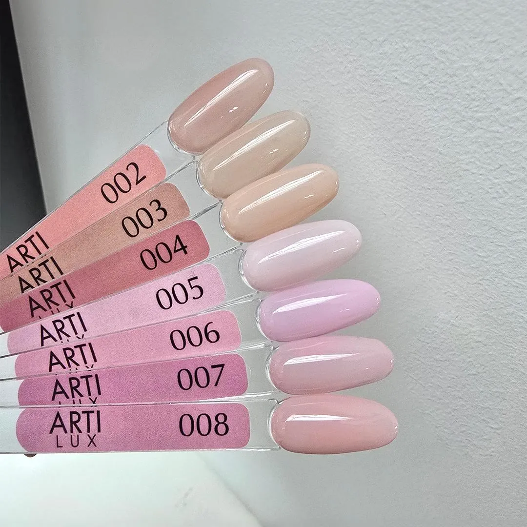 Komilfo ArtiLux 002 smalto unghie 8 ml rosa traslucido