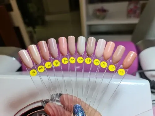 Venalisa Milky Coffee Z0515 smalto gel 12 pezzi nude