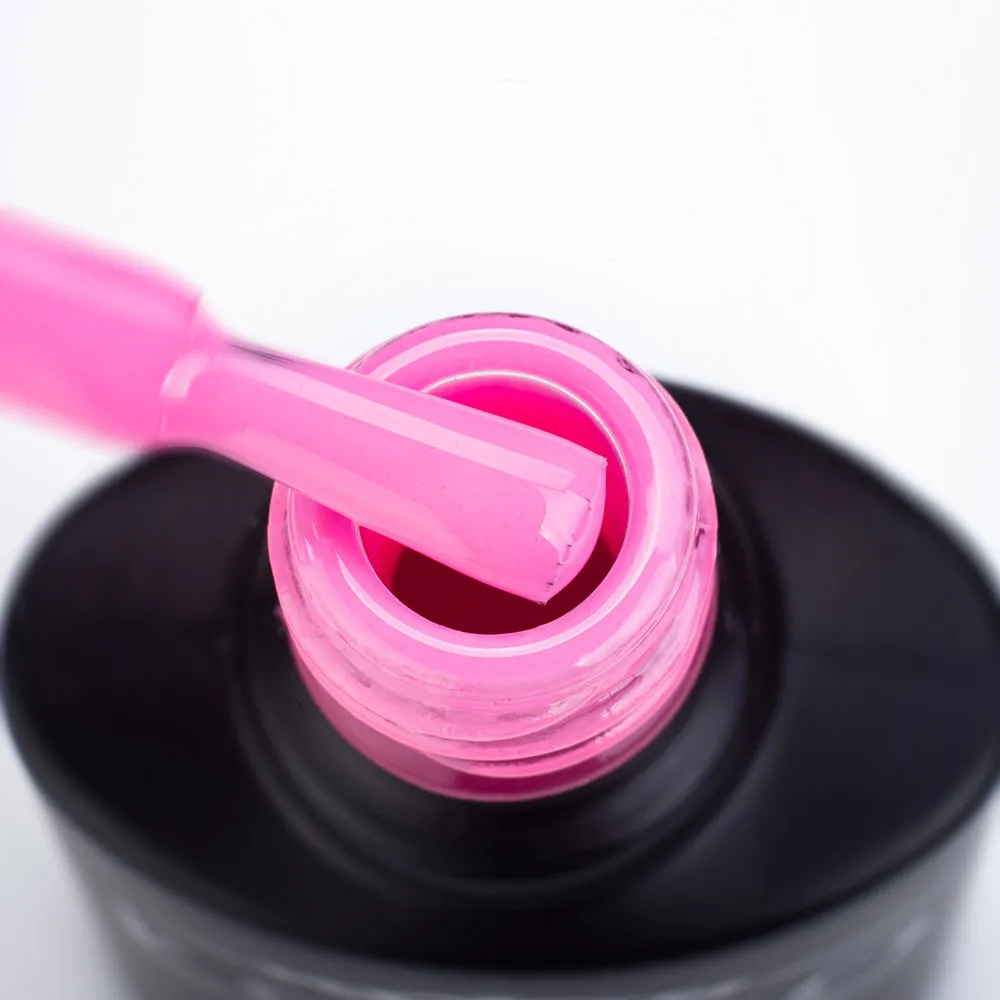 Komilfo Deluxe Series D176 smalto gel 8 ml rosa chiaro