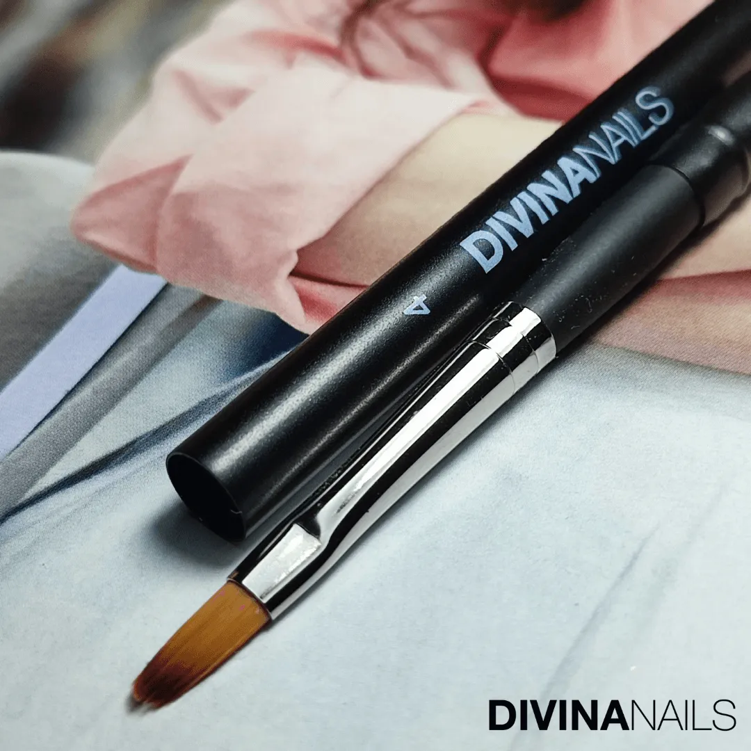 Diva Nails N.4 N98619N4 pennello gel mandorla setole sintetiche