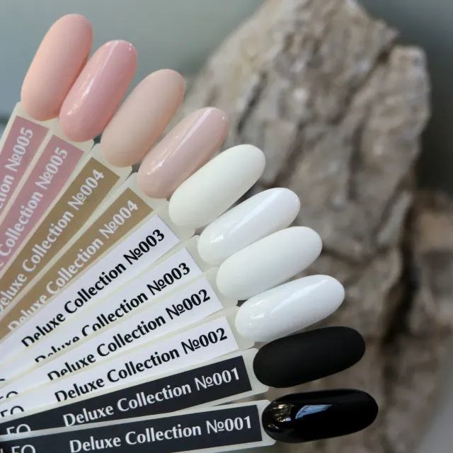 Komilfo Deluxe Series palette colori espositore