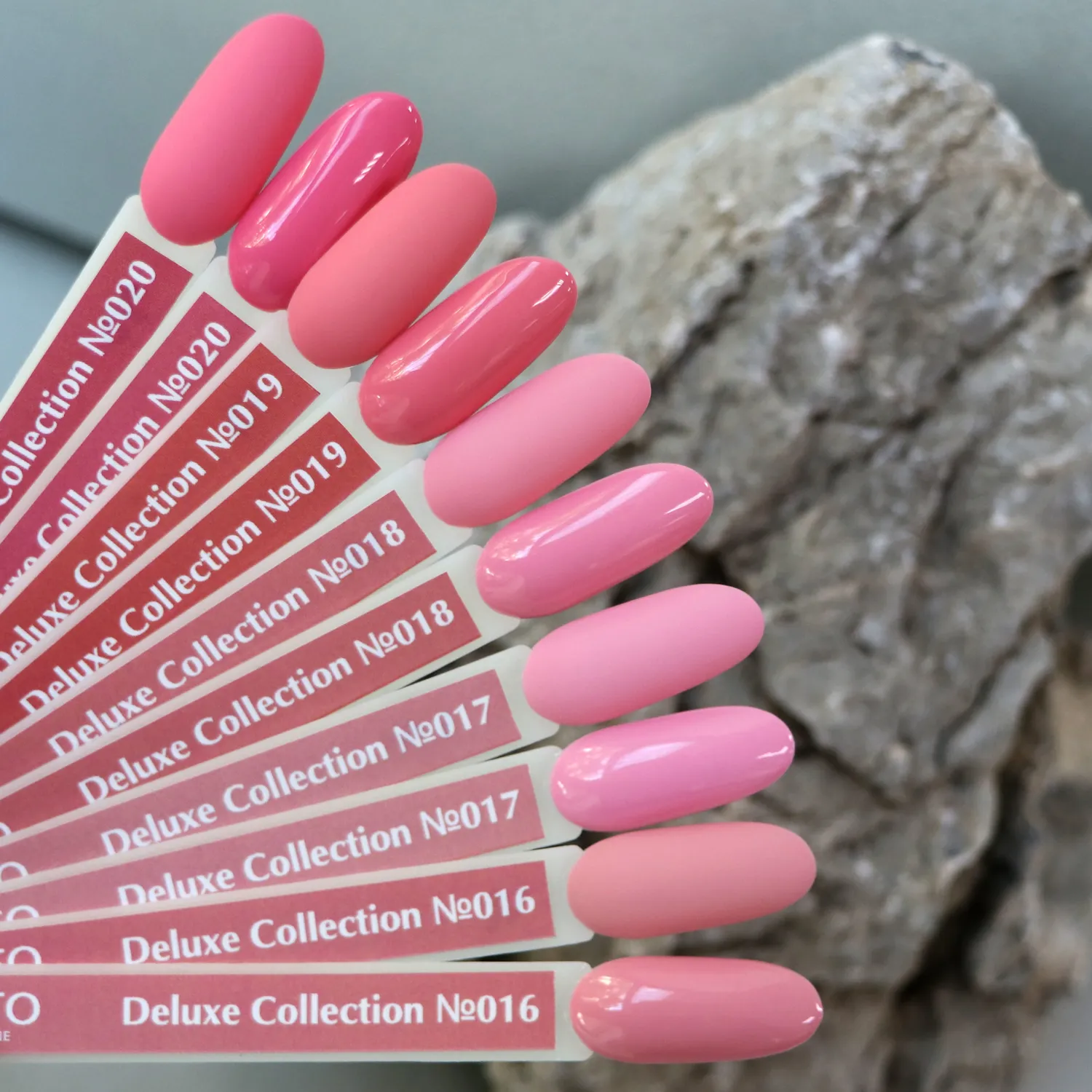 Komilfo Deluxe Series palette colori espositore