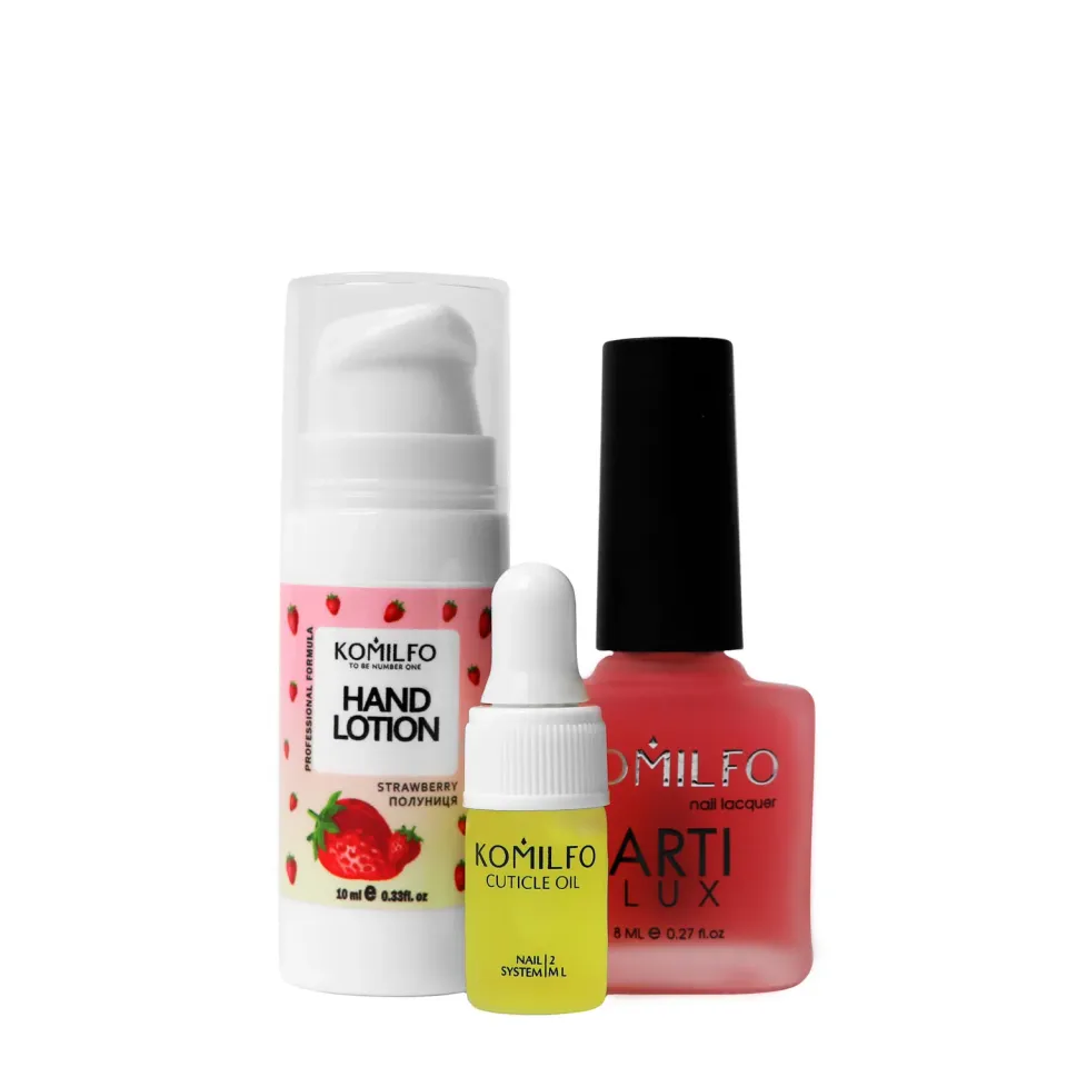 Komilfo Gift kit cura mani 3 pezzi lozione fragola olio agrumi