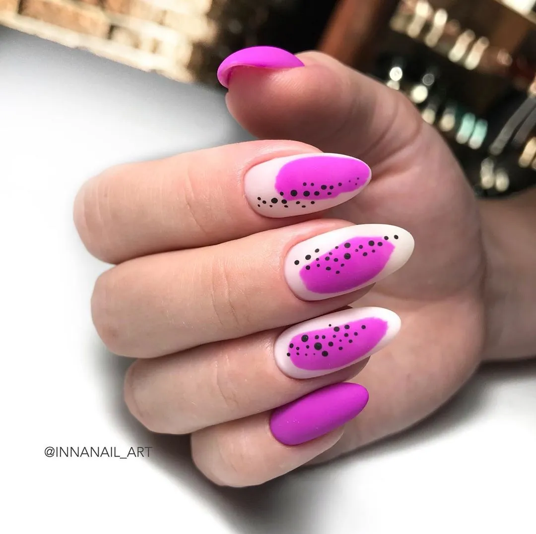 Komilfo Deluxe Series D048 smalto semipermanente fuxia 8 ml