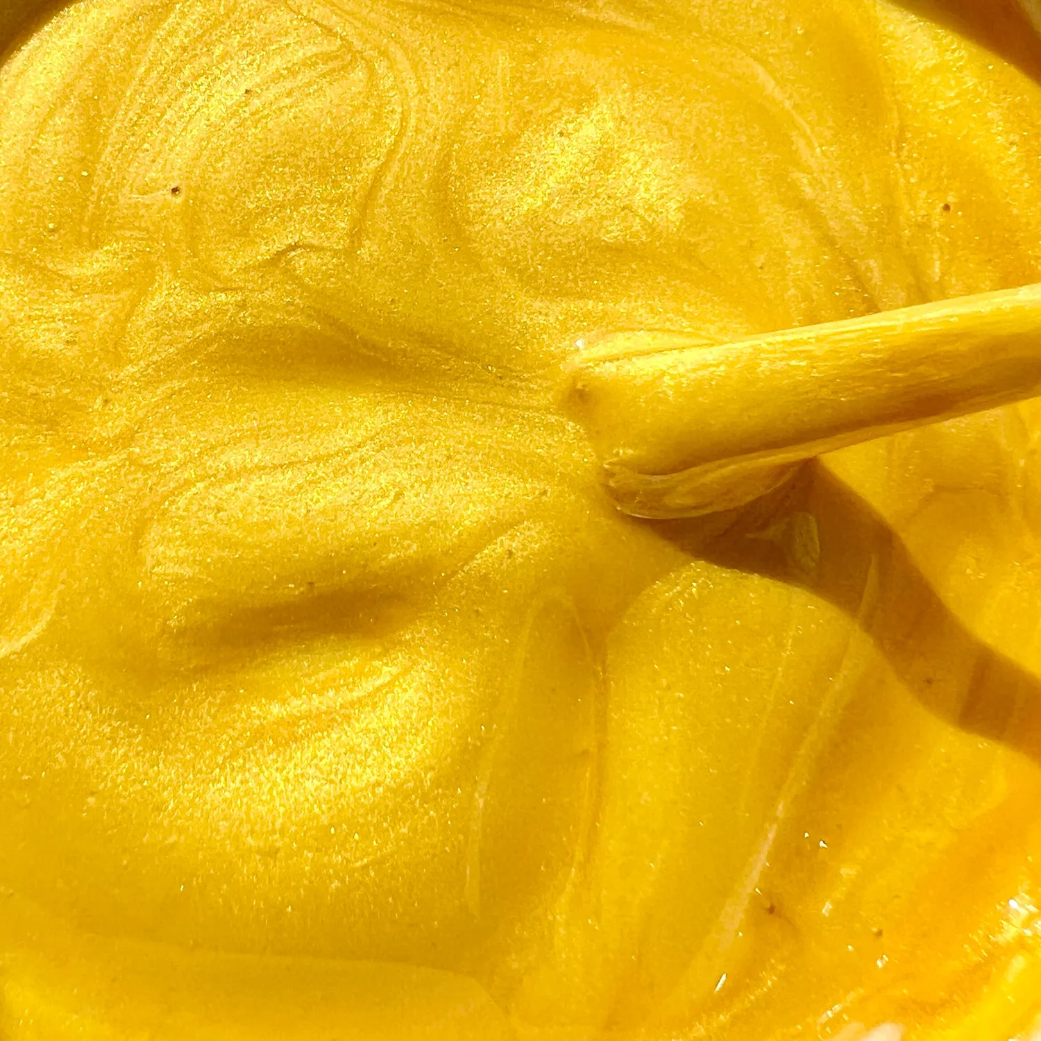 Suncoatgirl Sunflower smalto unghie 11,4 ml giallo shimmer