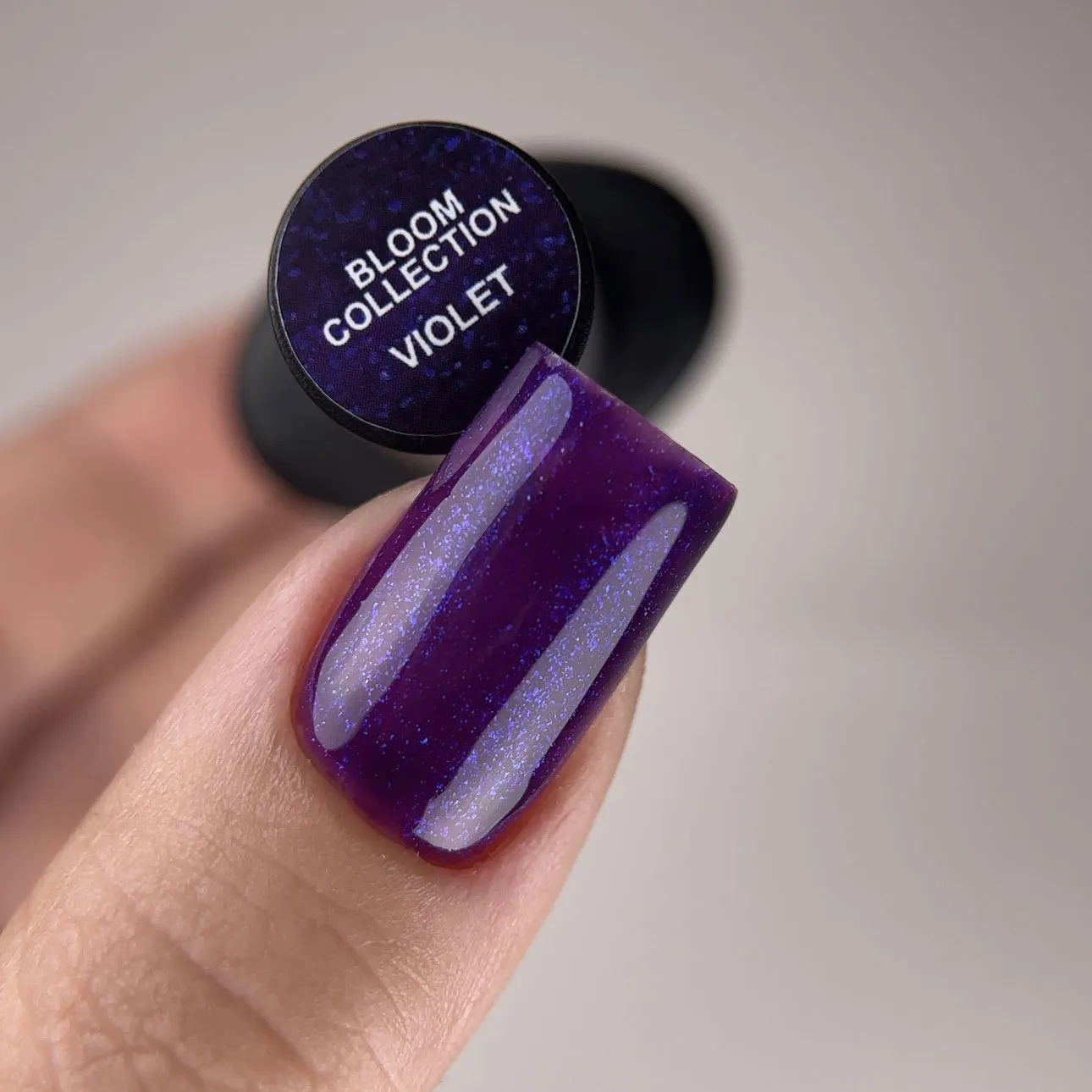 Komilfo Bloom Violet smalto semipermanente 8 ml HEMA/TPO free