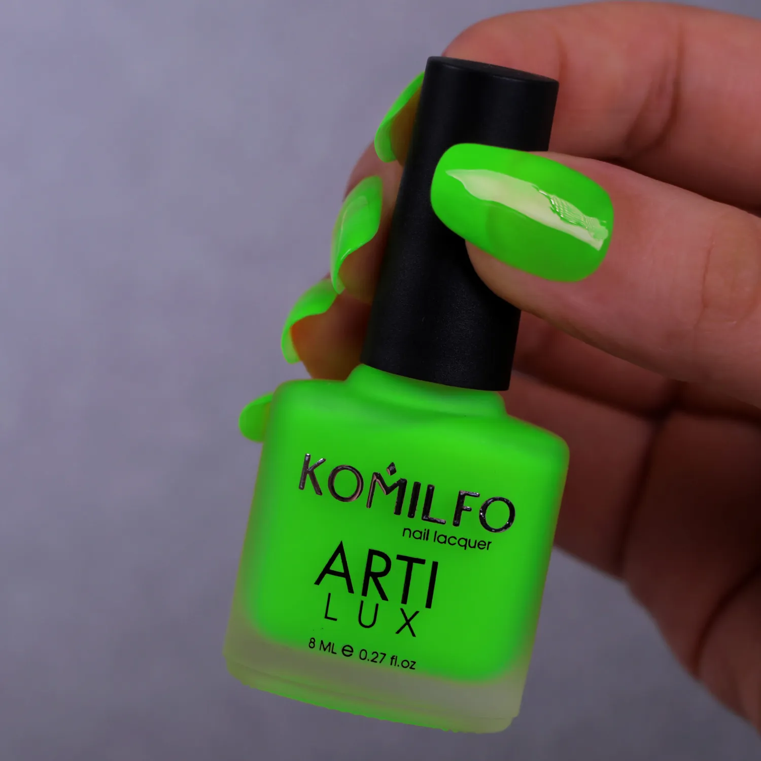 Komilfo ArtiLux 032 verde neon smalto unghie 8 ml