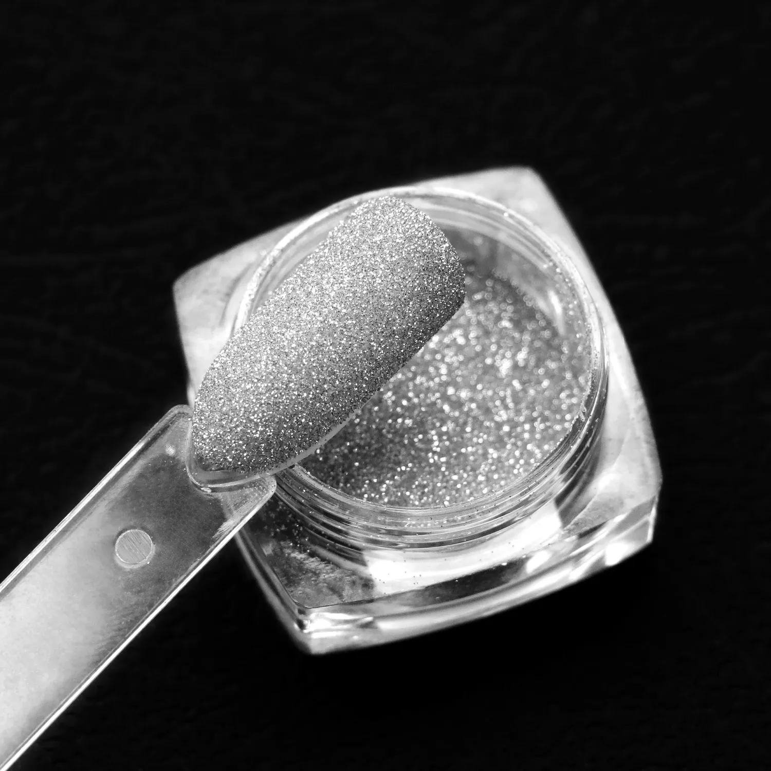 Komilfo Luminous Glitter Unghie Riflettente 0,1 mm 1,5 g