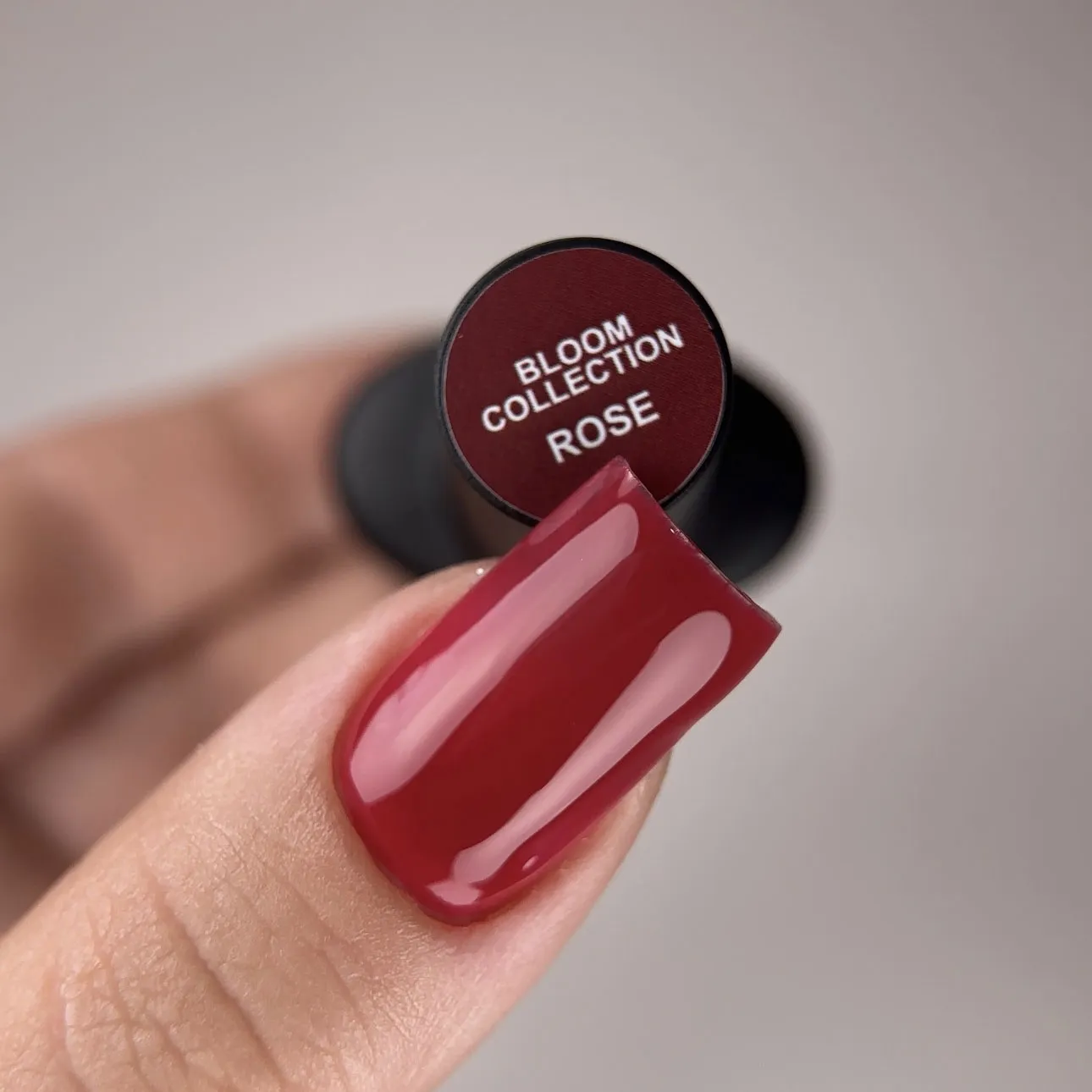 Komilfo Bloom Rose smalto semipermanente 8 ml HEMA/TPO free