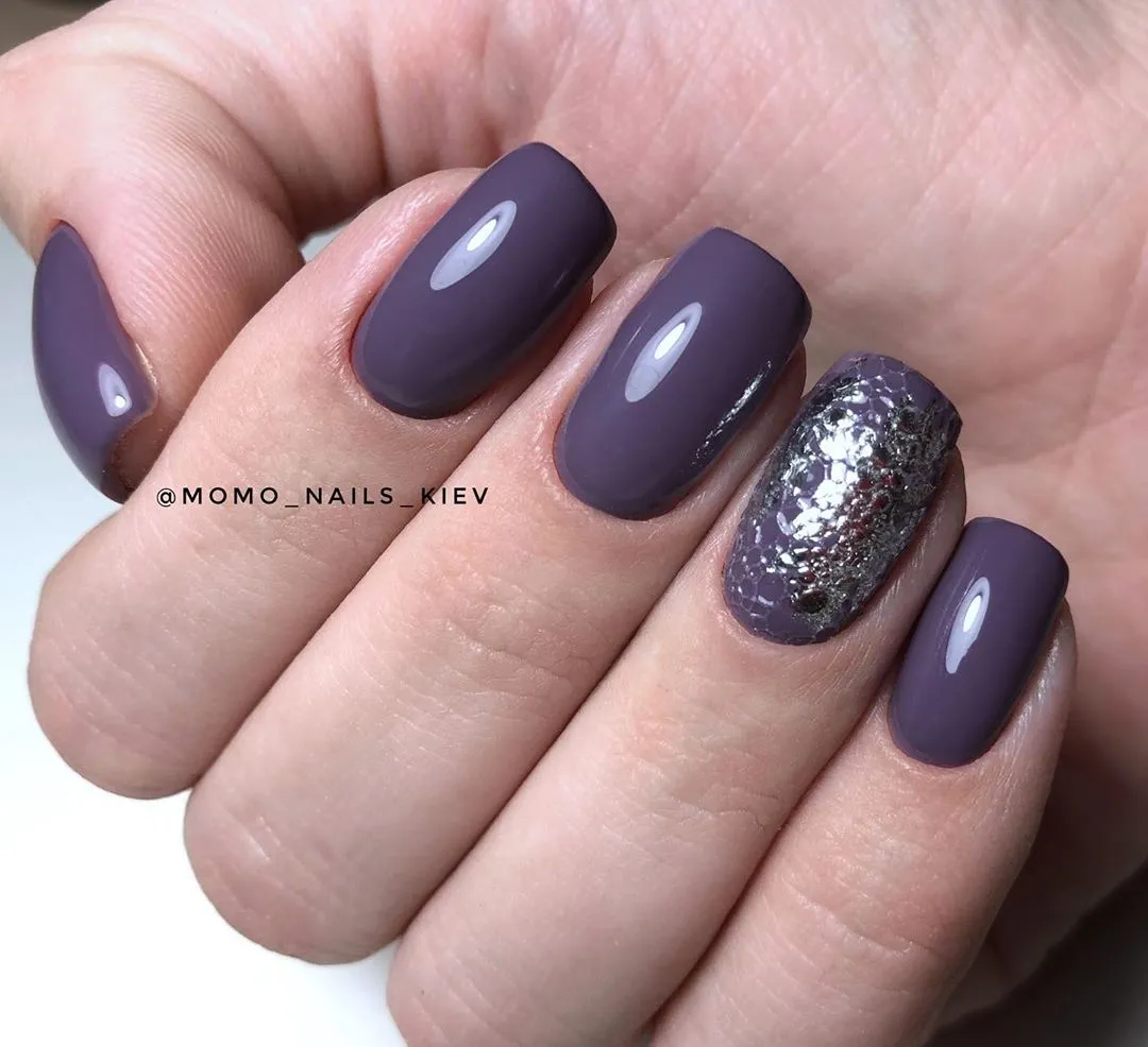 Komilfo Deluxe D110 smalto semipermanente 8 ml grigio-viola smalto