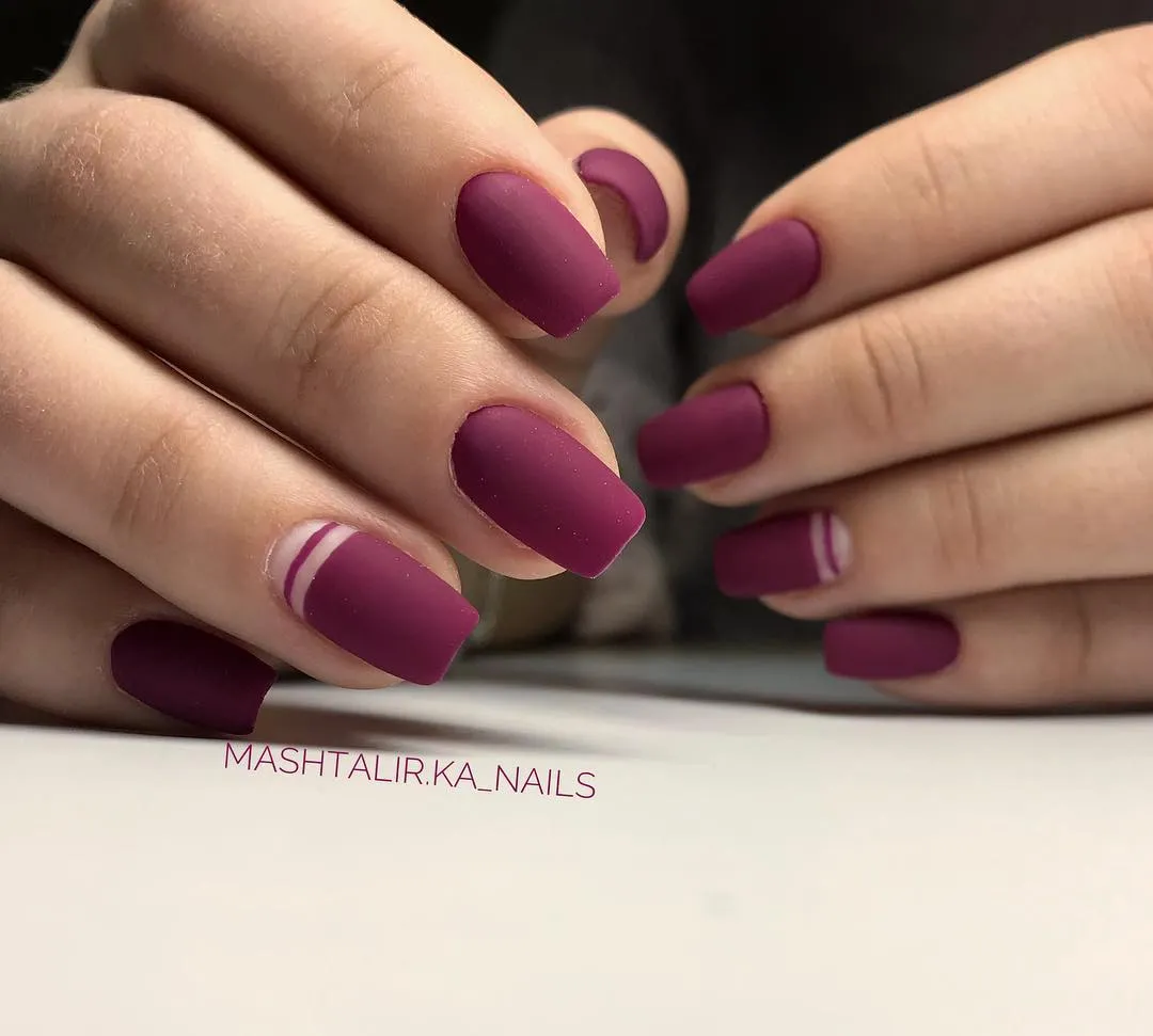 Komilfo Deluxe Series D092 smalto semipermanente 15 ml fucsia