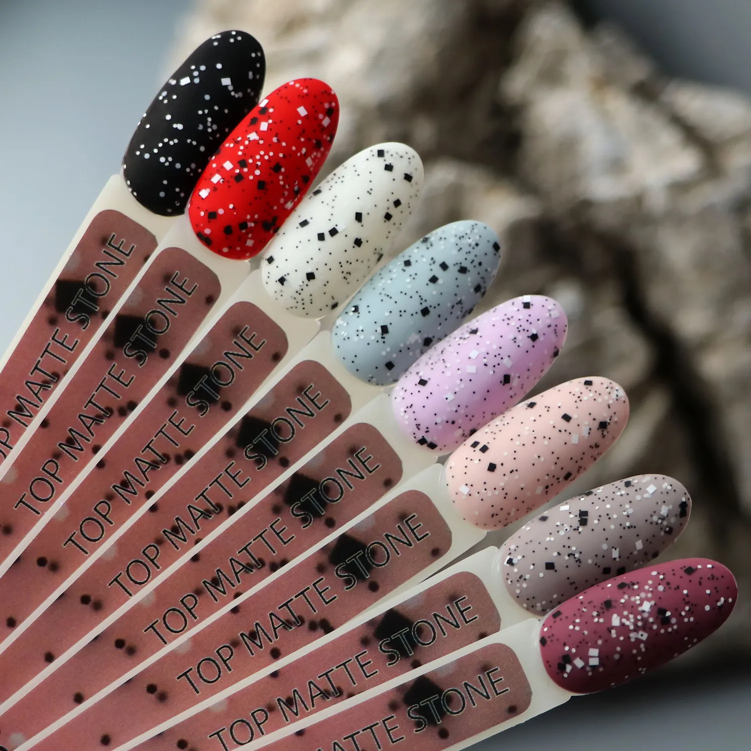 Komilfo Top palette smalto esposizione colorata