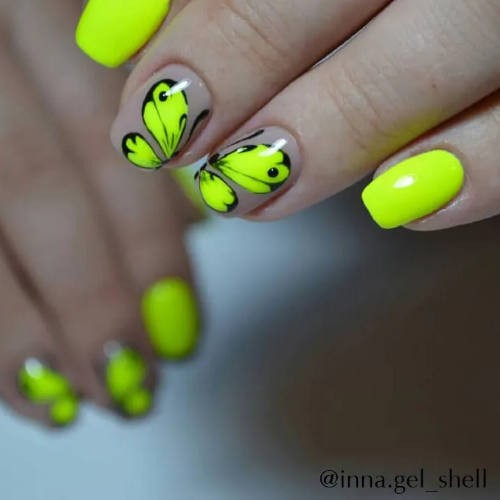 Komilfo DeLuxe N006 smalto semipermanente 8 ml giallo neon