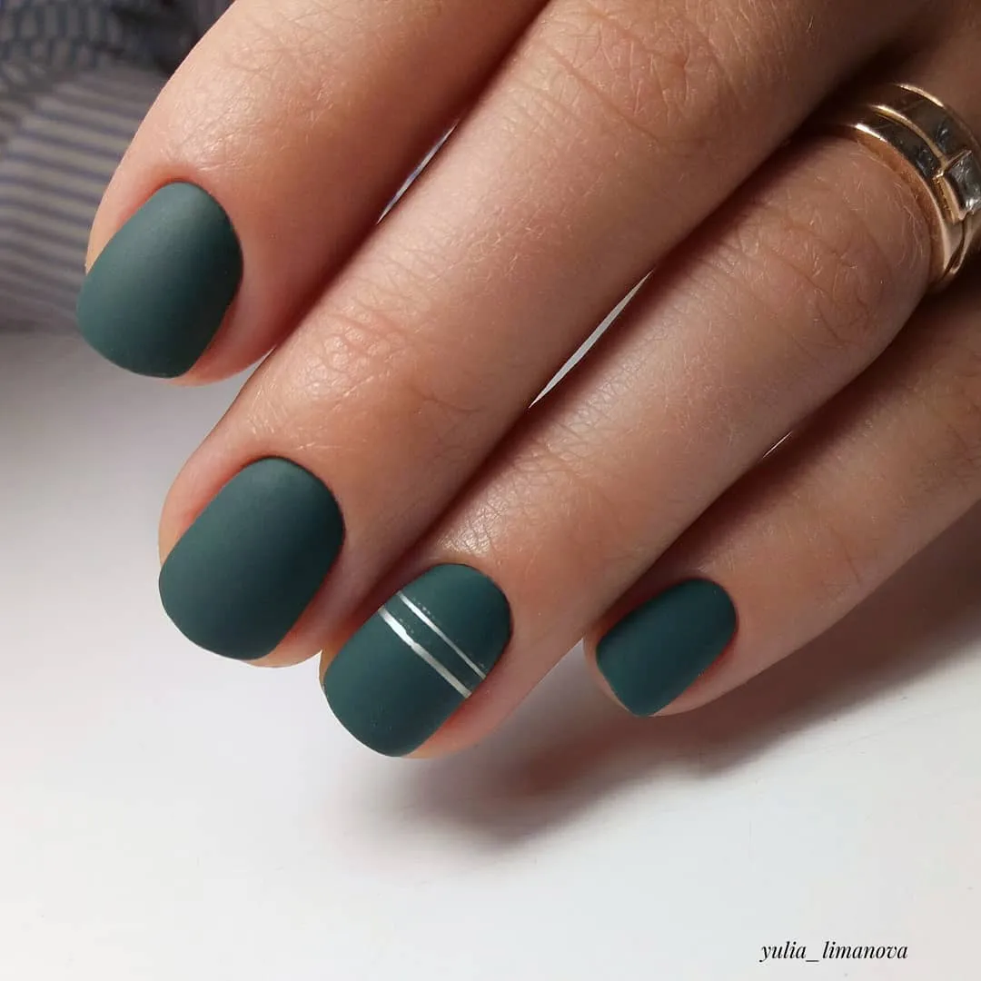 Komilfo Deluxe D154 smalto semipermanente 8 ml verde petrolio