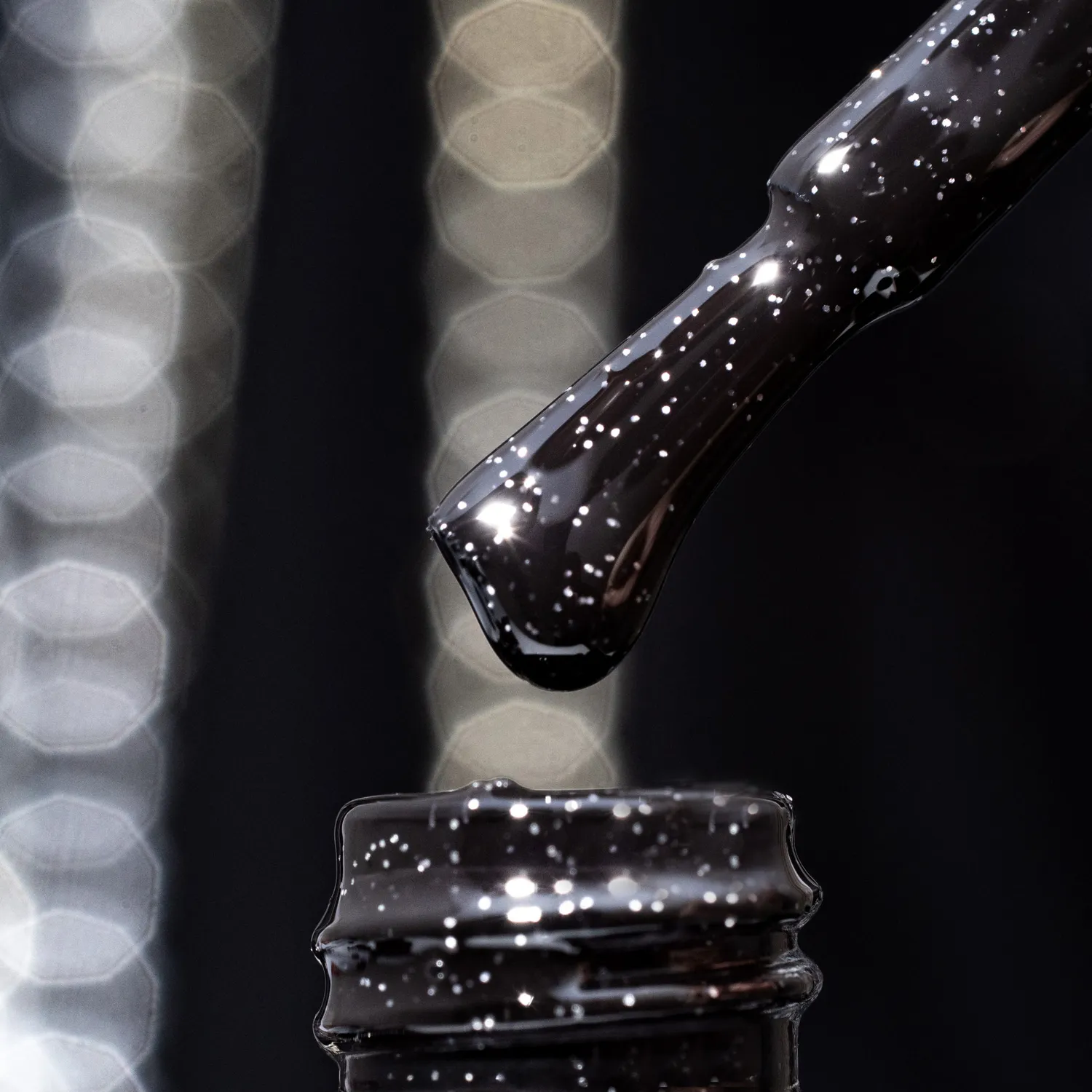 Komilfo Black Silver smalto semipermanente 8ml nero glitter