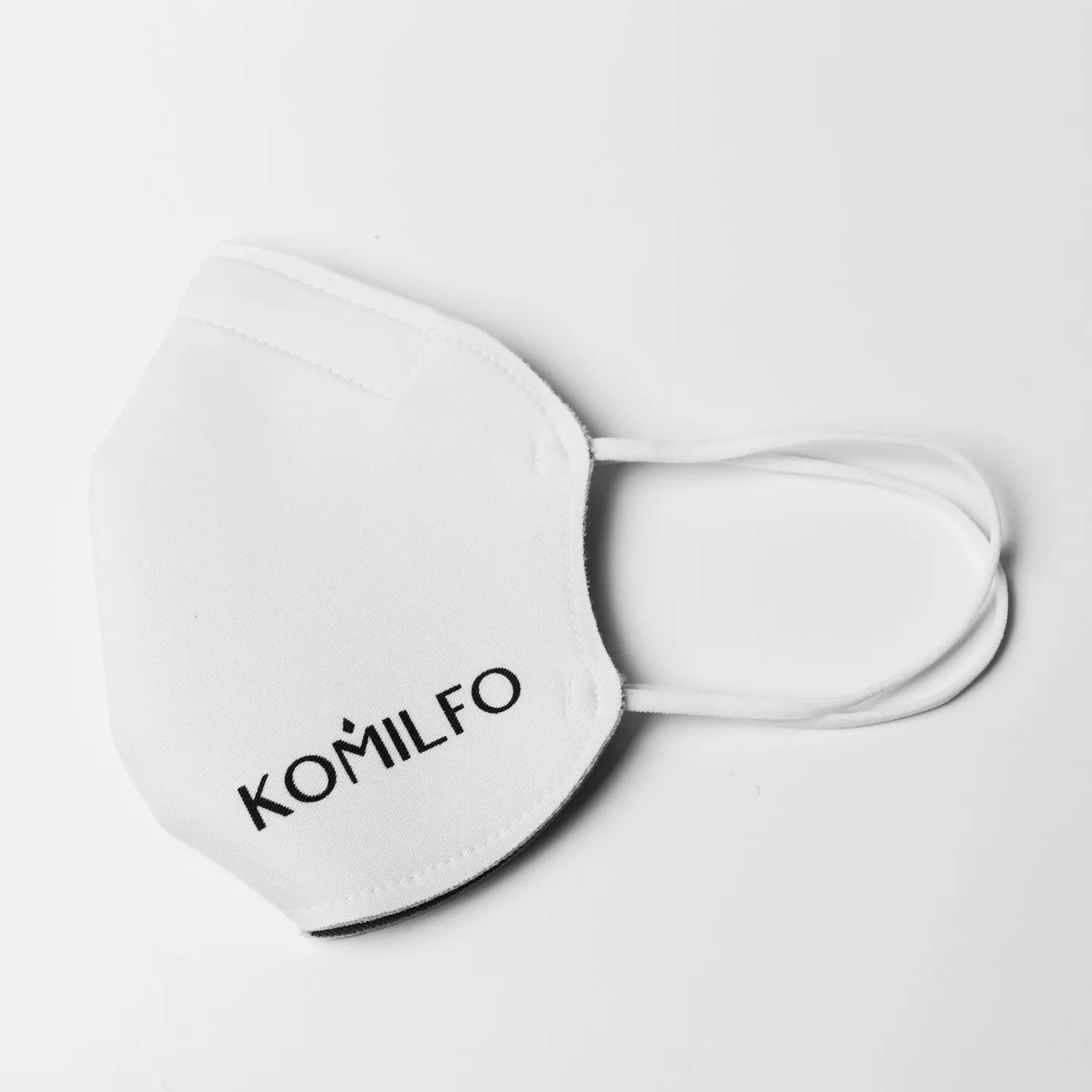 Komilfo Mask White mascherina lavabile bianca