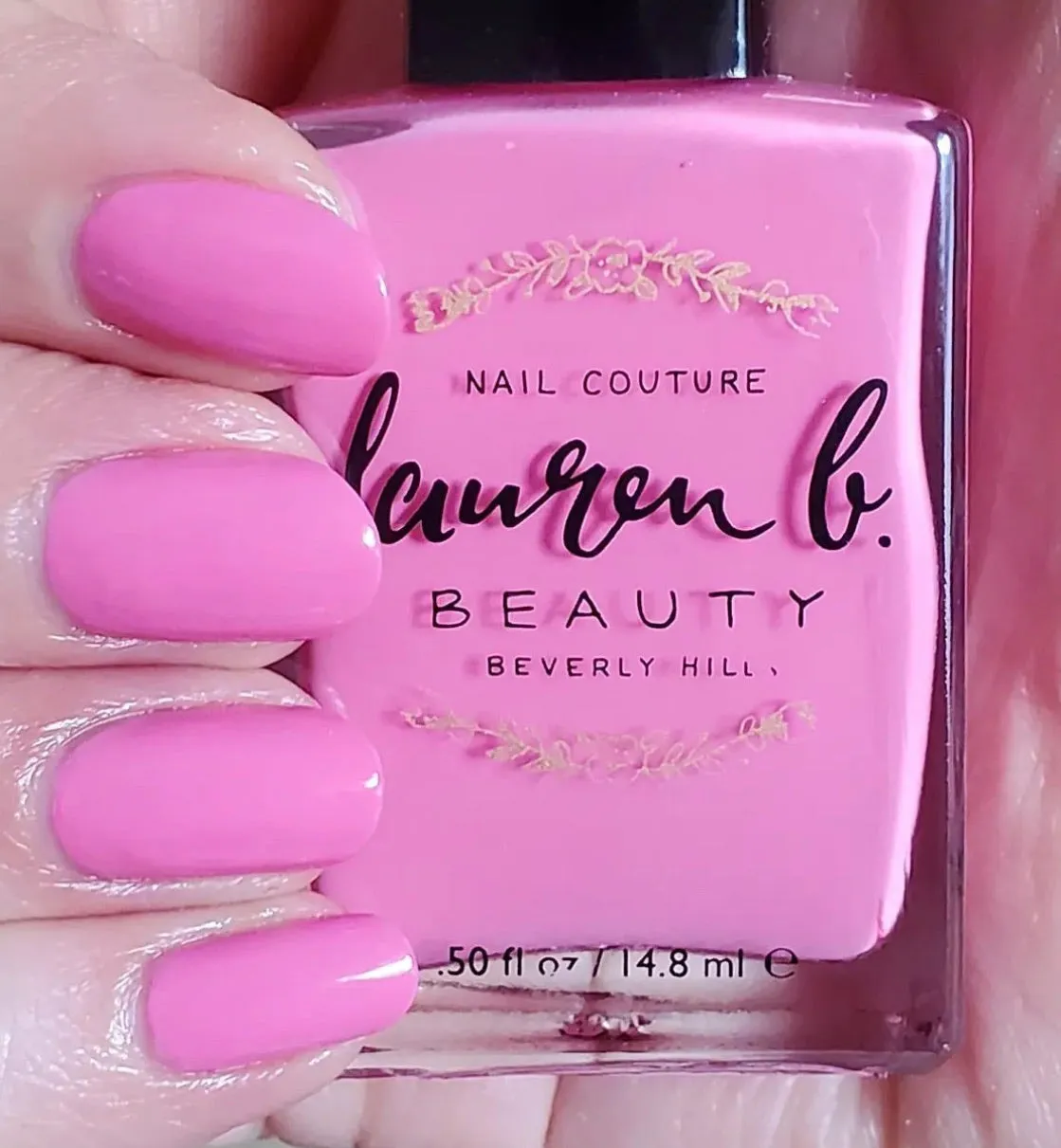 Lauren B Beauty Clueless in 90210 smalto rosa vegan