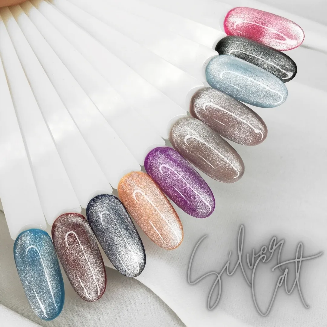 Komilfo 9D Cat's Eye Silver smalto magnetico semipermanente 8 ml