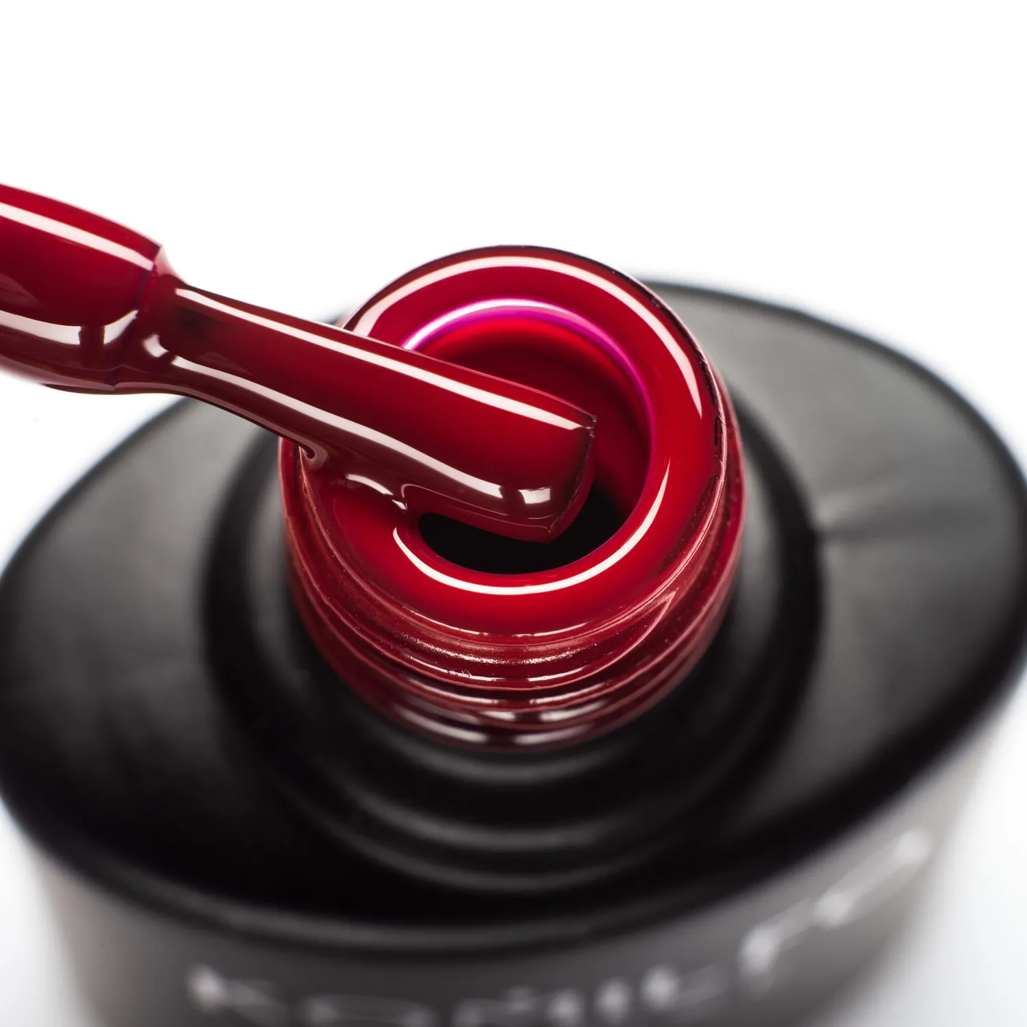 Komilfo Color Base Spanish Crimson base 8 ml HEMA free