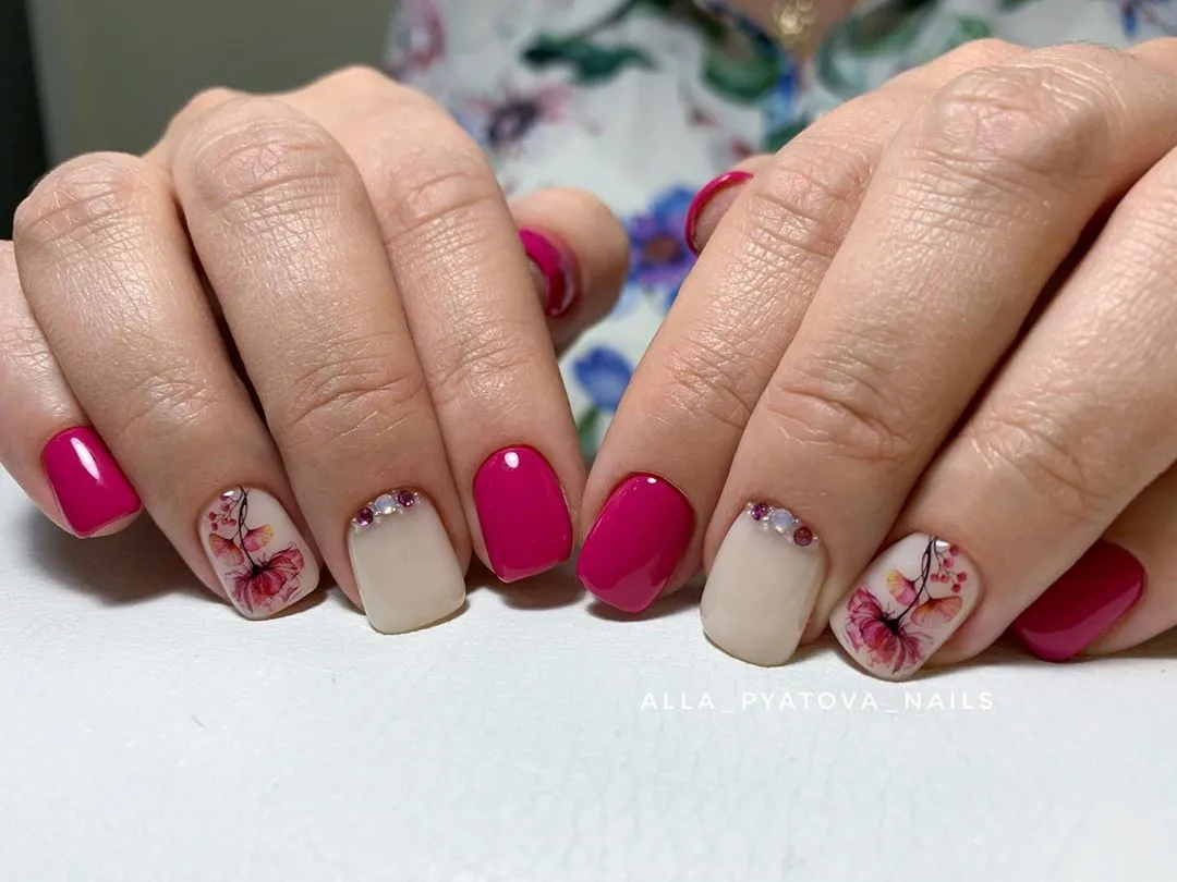 Komilfo Deluxe D050 smalto semipermanente 8 ml fucsia smalto