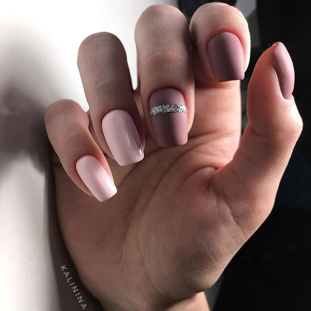 Komilfo Deluxe Series D032 smalto gel rosa 8 ml coprente
