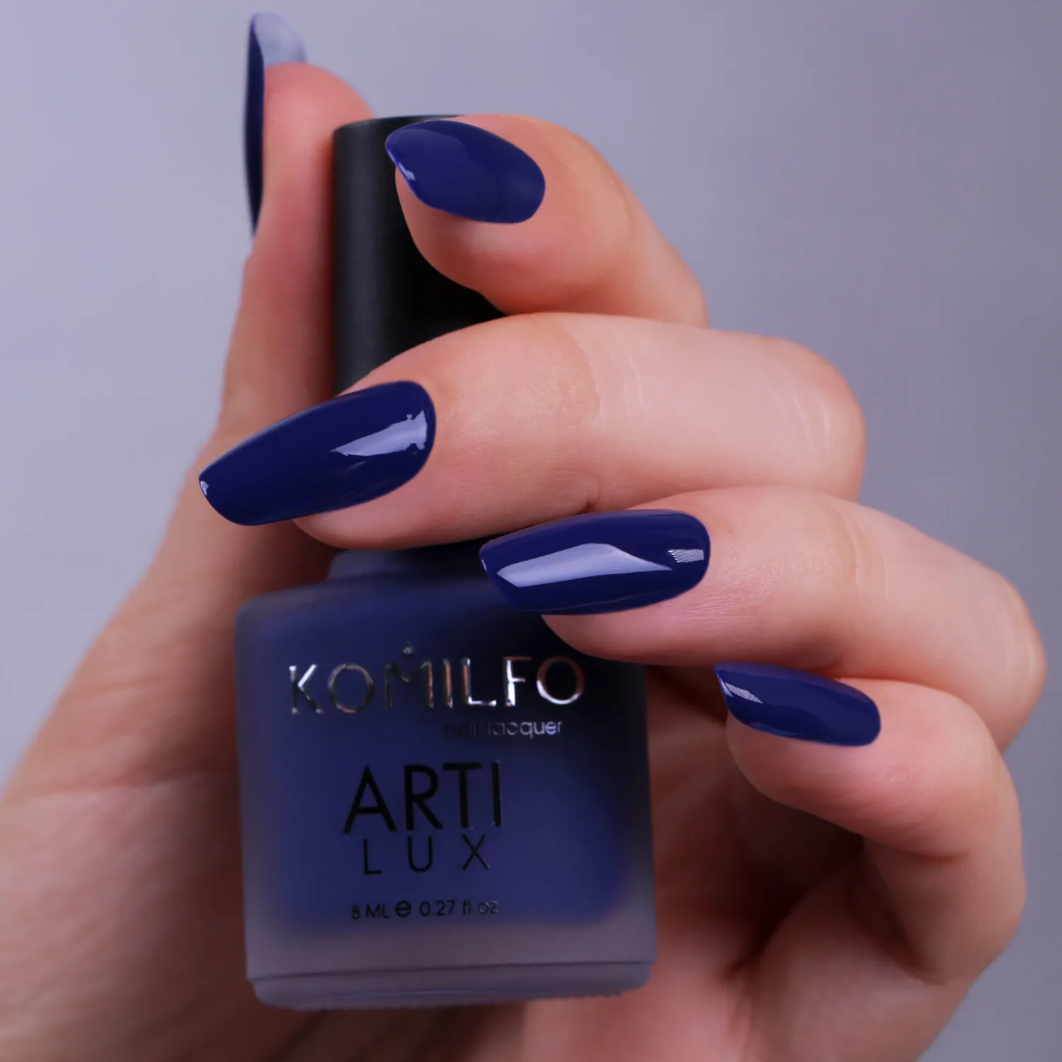 Komilfo ArtiLux 026 smalto blu scuro 8 ml