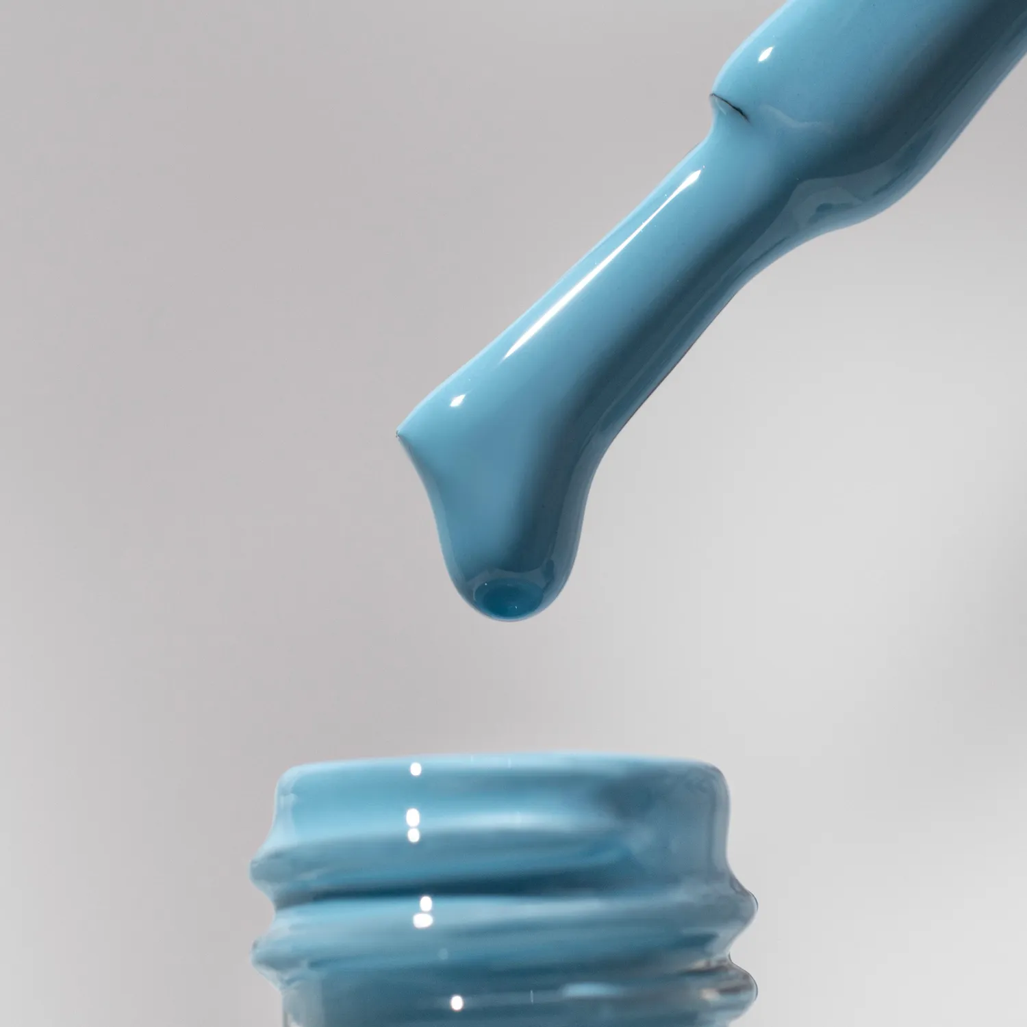 Komilfo Crystal Ice 002 smalto semipermanente 8 ml azzurro