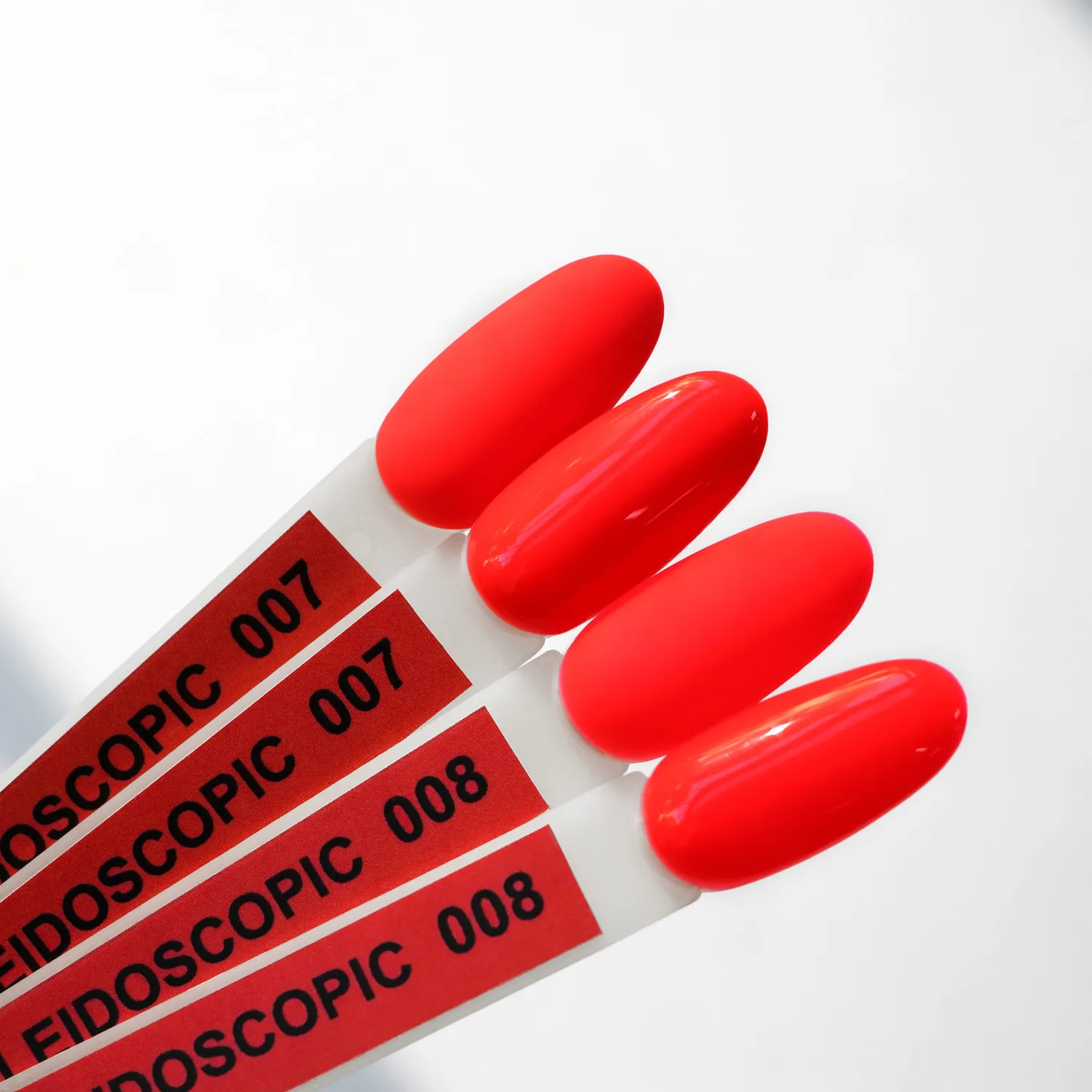 Komilfo Kaleidoscopic K008 smalto gel rosso neon 8 ml